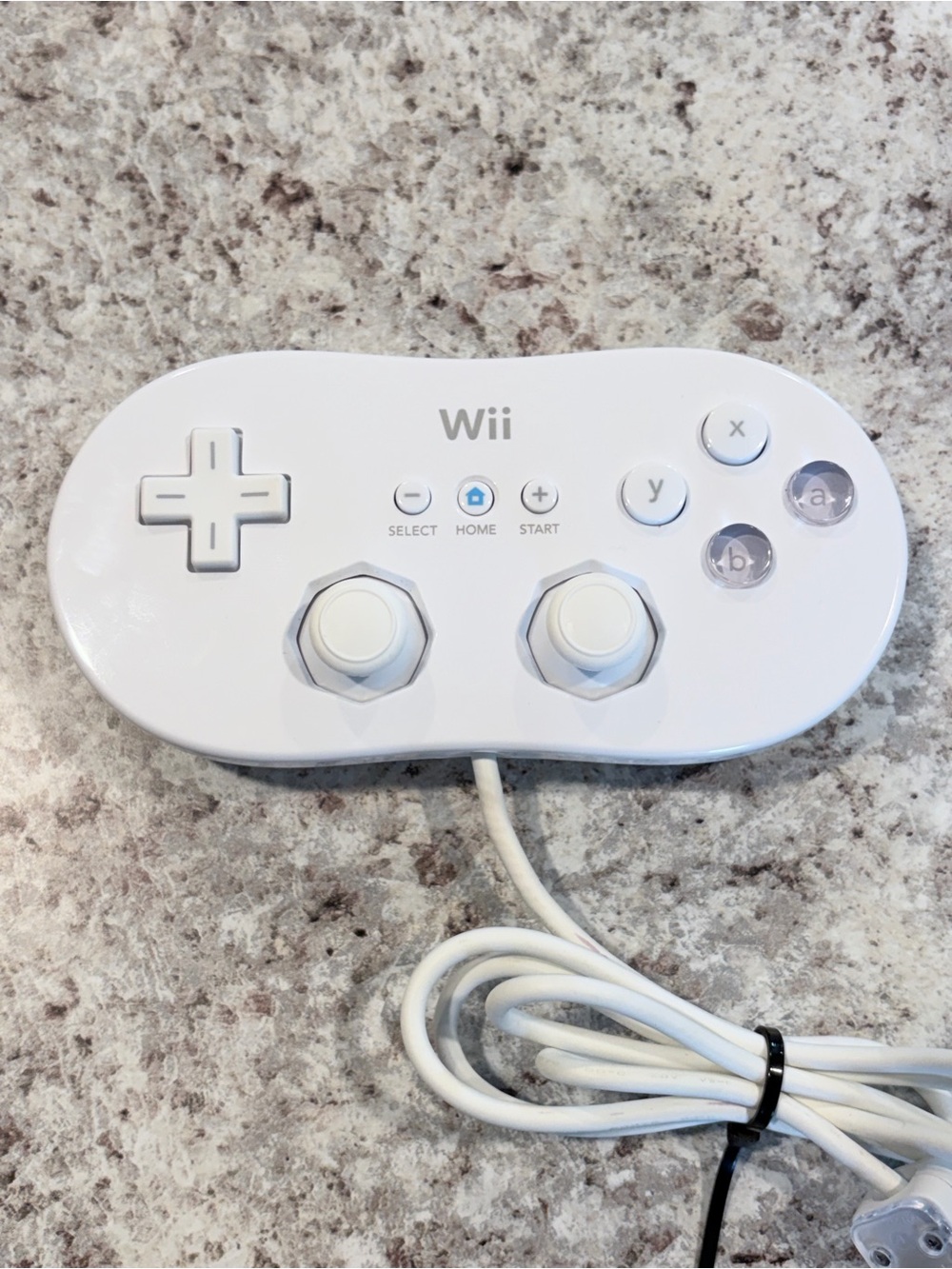 Nintendo White Wired Classic Controller - White